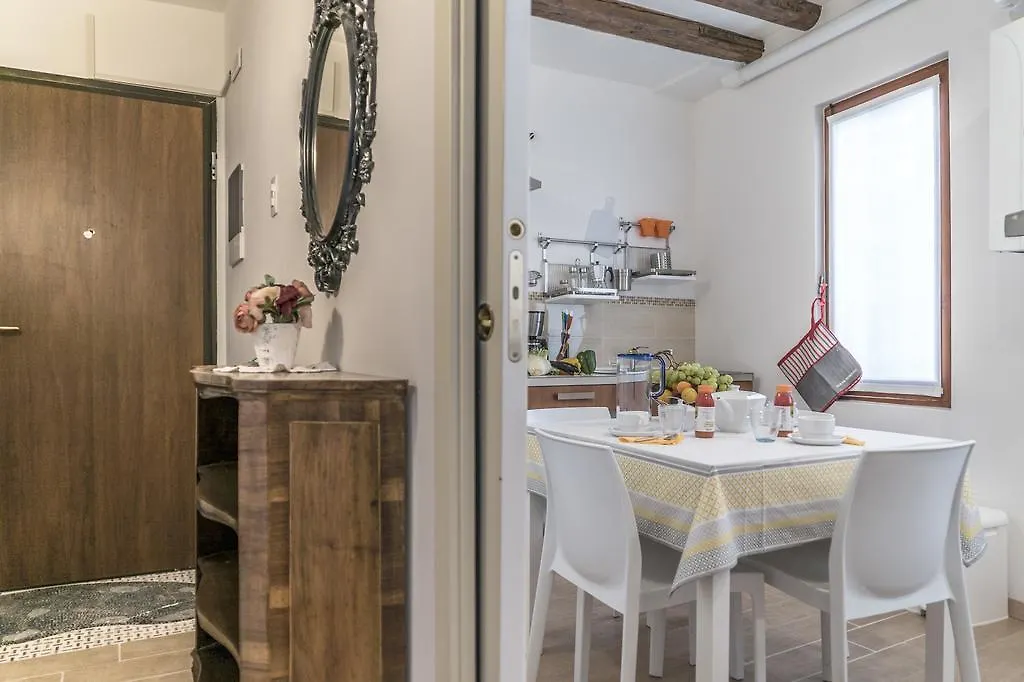 Apartment Ca' Alba Italy